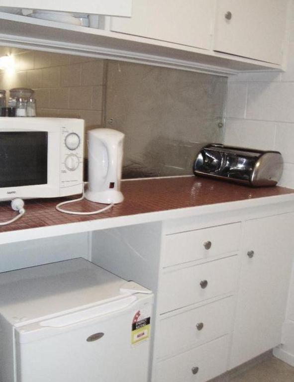 Browns Bay Olive Tree Motel & Apartment Okura Bush Room photo